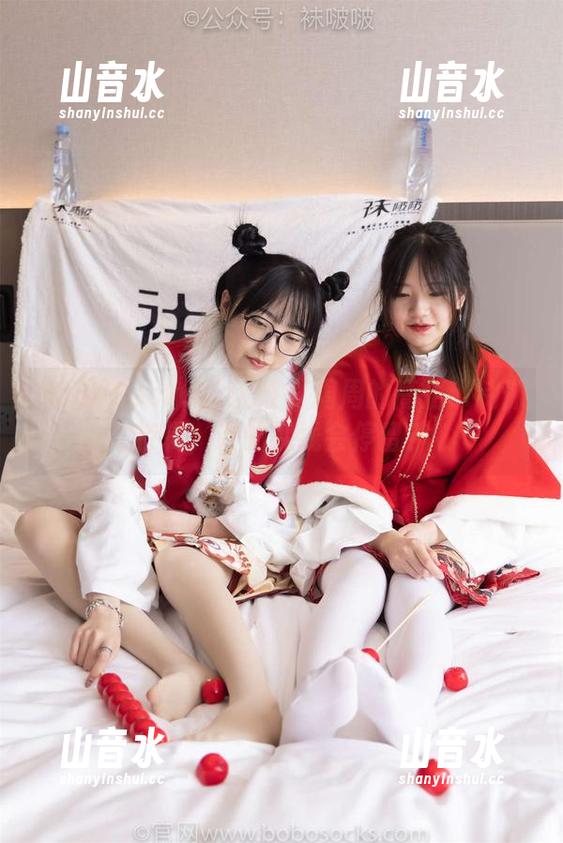 BoBoSocks袜啵啵-周周 BoBoSocks袜啵啵 - 周周的高清ol制服特辑,谁的视线会停留?