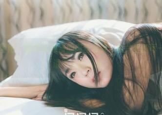 GIRLT果团网 – 翻看陈雅漫的肉丝合集，照片里的每一瞬都有种说不出的韵味。