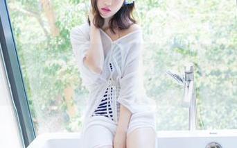 IMiss爱蜜社 – 礼服是张思允的外衣，高清写真里藏着一颗少女心！