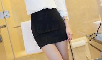 IMiss爱蜜社 – 看！温心怡变身女王，写真里的高冷气场让人好想跪下叫“女王驾到”！
