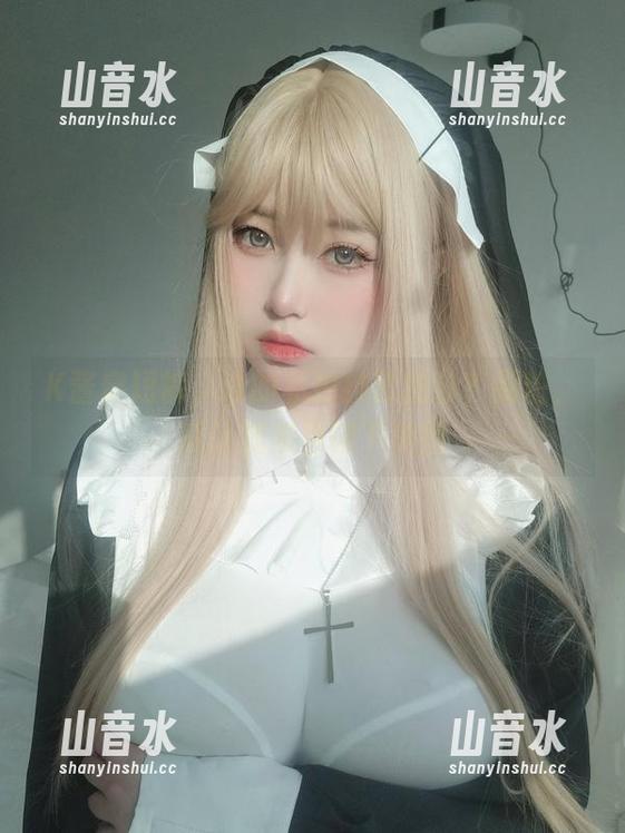 K酱 K酱穿短裤,谁的私拍技艺加分?别怕,就让我来目睹下美图