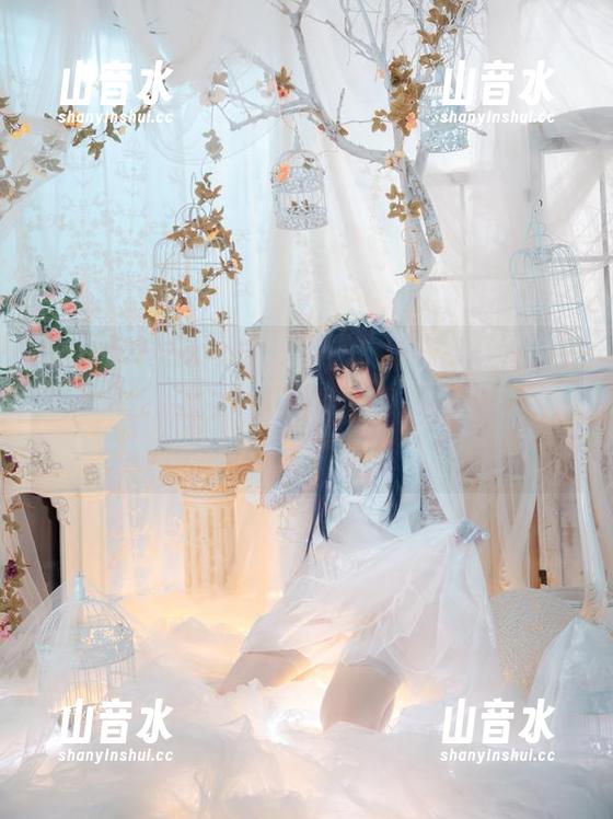 Luisa_零纱 嗨,Luisa_零纱的柴郡旗袍cos,整个套图都在teasing!你敢承认自己不想多看几眼吗?