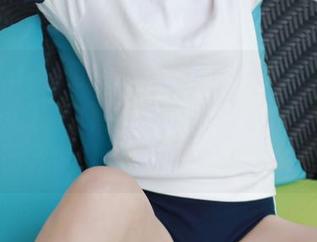 MFStar模范学院 – 穿上连体衣，我问lingyu69：这算不算身体画布的艺术？私拍原图给你们，猜我会不会变成涂鸦？