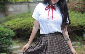 MFStar模范学院 – 看唐琪儿Beauty的作品，就像看少女的心事，细腻而模糊，颇有几分无法言说的期待。