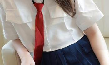 MFStar模范学院 – 最新的护士法宝，董林越在闪耀舞台上！