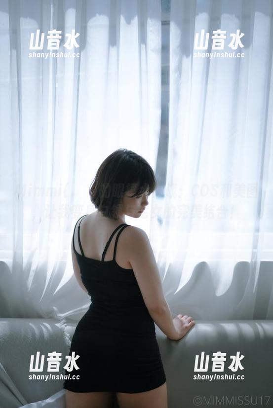 Mimmi(밈미)的眼镜大作战：COS和美图，让我变身白领与宅女的完美结合！