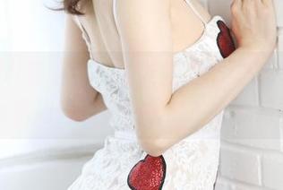 MyGirl美媛馆 – 谁能拒绝糯美子MINIbabe这油亮的私拍资源？小心扭伤！