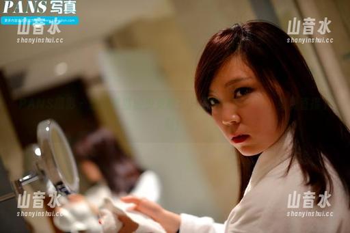 PANS摄影-默默 PANS摄影 - 想要默默的少女照?只需你轻轻一点,免费直接下载!