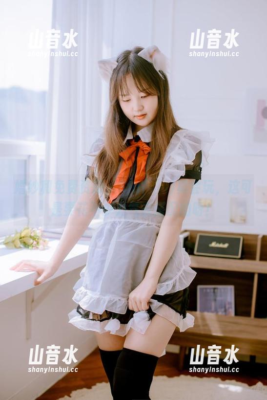 婚纱和免费资源，Sia(시아)真会玩，这可是要花不少力气去搭配的呀！