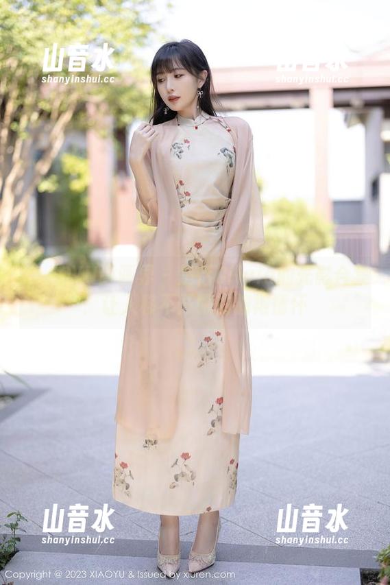 XIAOYU语画界-楚恬Olivia XIAOYU语画界 - 楚恬Olivia的光影合集:让人移不开眼的旗袍情怀