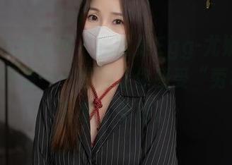 Xiuren秀人网 – 这就是Egg-尤妮丝Egg的女仆装——原图让你感受“劳模”的日常，哈哈。