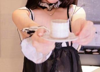 Xiuren秀人网 – LindaLinda清纯全集——原图里的她，就像那本逗趣的初恋小说。