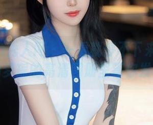 Xiuren秀人网 – 一看就停不下来的美脚，在初梦瑶的高清图册里等你发现呀！