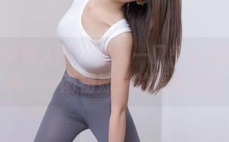 Xiuren秀人网 – 让人一口气看完的厨娘风——南初妹妹的原图集合