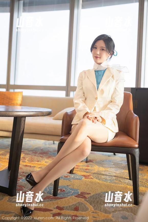 Xiuren秀人网 - 是小逗逗在皮衣里，精选写真犹如在挑逗着眼球。