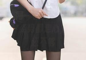 Xiuren秀人网 – 糯美子MINIbabe的浴缸套图，各种姿势都走心，分享起来似乎还不够