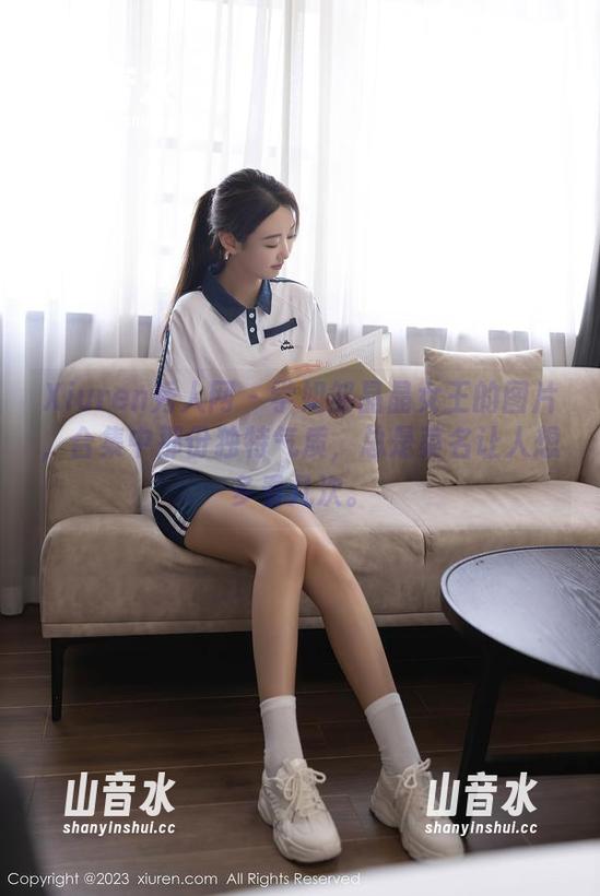Xiuren秀人网 - 学姐邹晶晶女王的图片，合集中那份独特气质，总是莫名让人想多看几次。