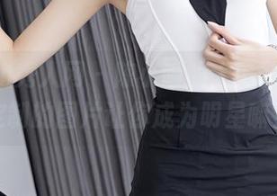 Xiuren秀人网 – 陈小喵的大电影招募，定制的图片让你成为明星嘛？