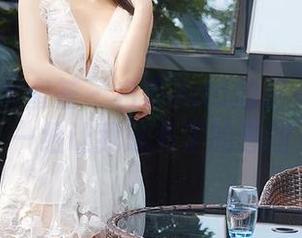 YouMi尤蜜荟 – 白亦Ada的护士背影：一组让我想多了的套图