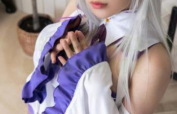 Yuna(윤아)的“甜心”作品集：高清画面透出一抹俏皮的调调。