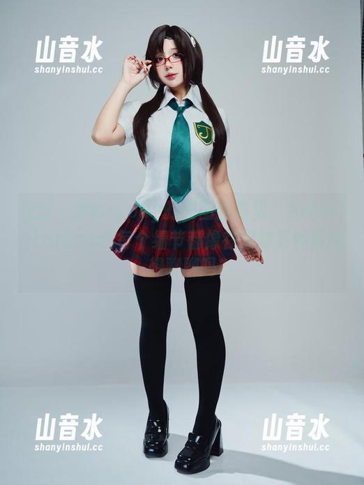在这一波puypuy的美图合集里，ArtoriaLancer的每个细节都像在撩拨某种情绪，想聊聊吗？