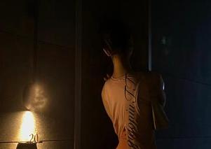 微密圈 – 看俏妞qiaoniu66的全套蜘蛛连体衣写真，不想上天也没办法～～