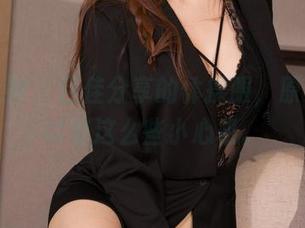 克拉女神 – 吕佳分享的体操服，原来也可以有这么些小心机。