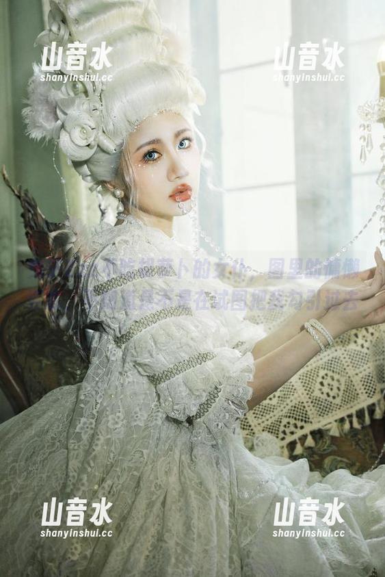 兔子Zzz不吃胡萝卜 兔子Zzz不吃胡萝卜的女仆,图里的慵懒姿态,不知道是不是在试图把我勾引过去