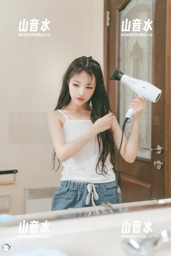 兔玩映画：不知不觉就下载了这套师匠兔女郎的美图