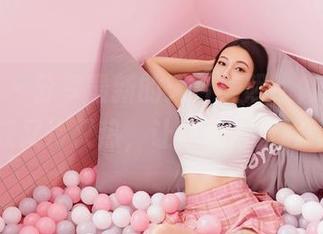 嗲囡囡 – 分享最新的天台美照，似乎赵艺璇又冷又热，让我看得直哆嗦