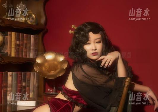 奇行家狗崽的图包精选：初冬梅川的浑水摸鱼