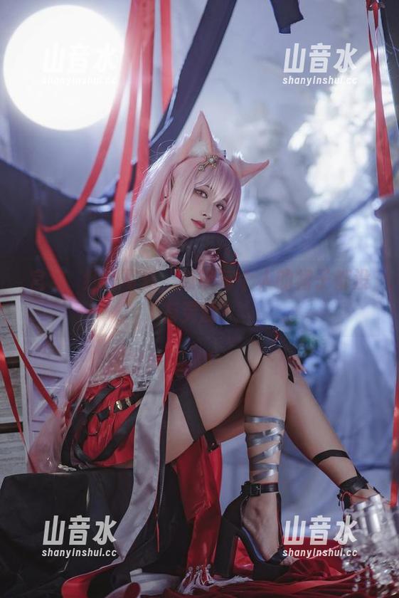 宫本桜 宫本桜红裙写真,谁说每个人的裙子都没有灵魂?