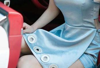 尤果网 – 琳丽的体操服：这种高清画面，你确定能不多看几眼？