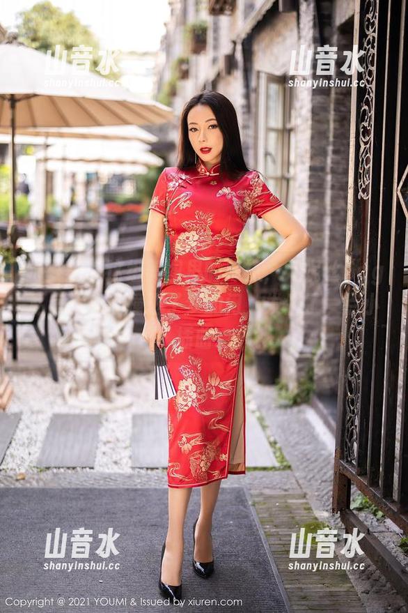 尤蜜荟-尤妮丝Egg 尤蜜荟 - 这组美图里的棉袜,尤妮丝Egg私房一点点撞进了梦的门,发生了一点小插曲。