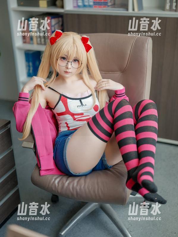 幼水铃衣 幼水铃衣的运动套图:那才叫练成“无敌萌”的高级打扮!