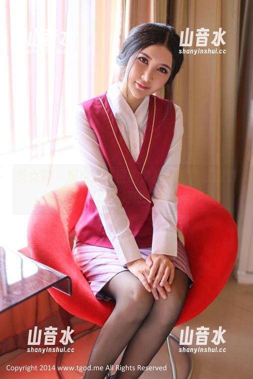 推女神-妮小妖 推女神 - 妮小妖藏匿的旗袍美图,既高贵又顽皮,说好的优雅呢?
