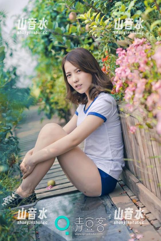 推女神 - 战姝羽忐忑地试泳衣：它拯救了日常私房写真！