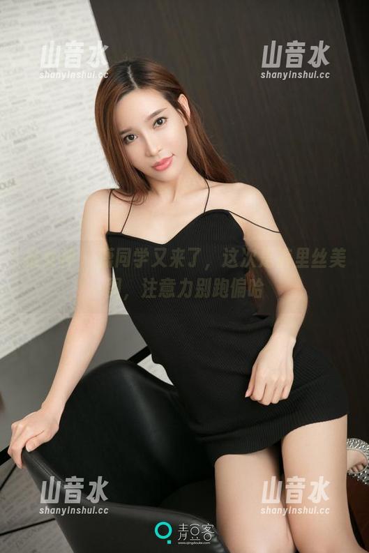推女神 - 潇同学又来了，这次是裤里丝美图，注意力别跑偏哈