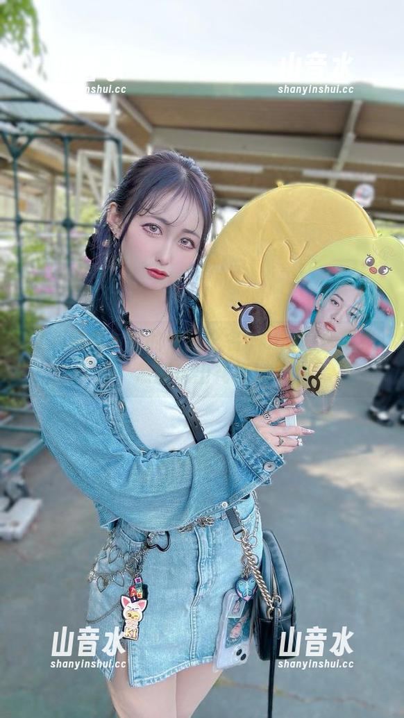 以月城委员会的专属之名，cos的合集果然能玩出花样！