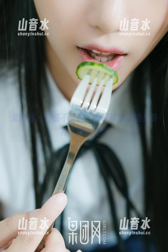 果团网-云菲菲 果团网 - 性感不眨眼,云菲菲精选油亮集其实是功夫活