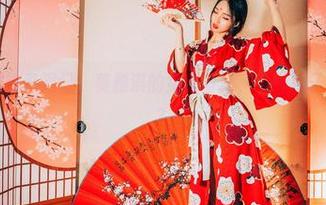 果团网 – 棉袜奇遇记，莫雅淇的免费写真，谁说袜子不能有个性？