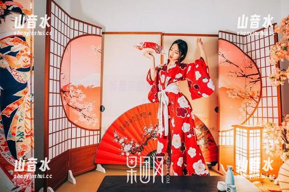 果团网-莫雅淇 果团网 - 棉袜奇遇记,莫雅淇的免费写真,谁说袜子不能有个性?