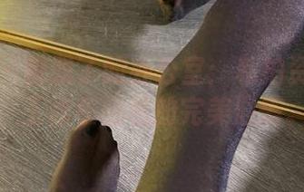 微密圈 – 桃脱了的办公室：私拍资源上线，工作和轻松的完美混搭。