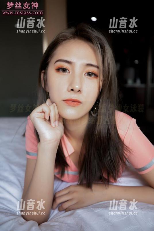 梦丝女神 - 咔嚓！网盘里这组莹仙女泳装，不小心为我的思绪插上翅膀