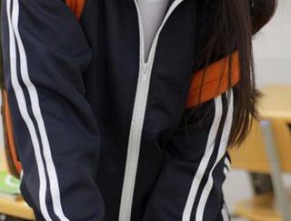 模范学院 – 网盘里的Evelyn艾莉美脚合集，妥妥是心里那根弦，随时可能断。