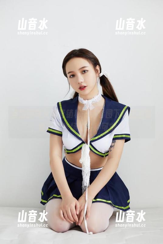 当洛丽塔大哥营销秘书，套图下载正当时，青春工作场的各种可能性！