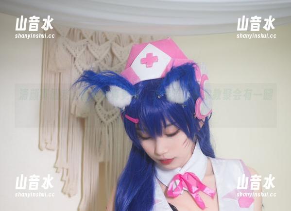 清颜真德秀的修女写真更新，这气氛，跟宗教聚会有一腿！