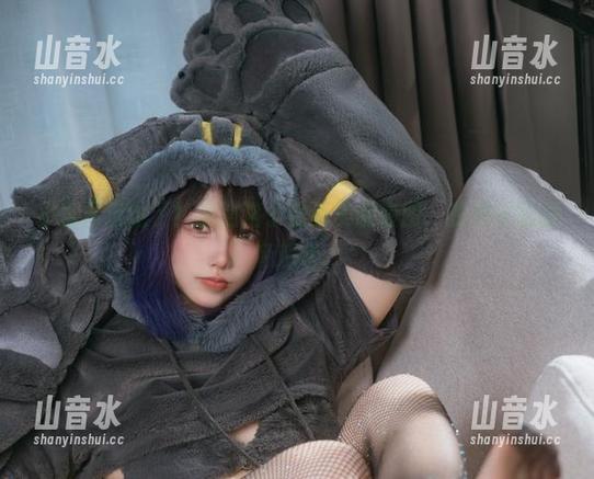 狐洛洛子 不能再沉迷了!狐洛洛子最新美腿套图,我是罪恶的旁观者。