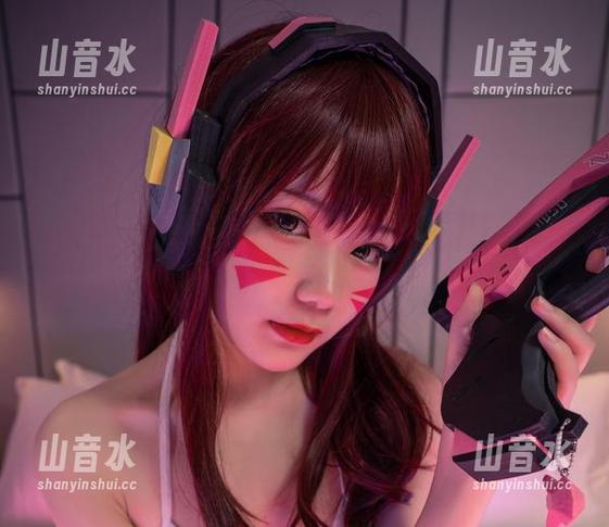 王胖胖u 王胖胖u的写真,Dva比基尼,下载有变形金刚的力量!