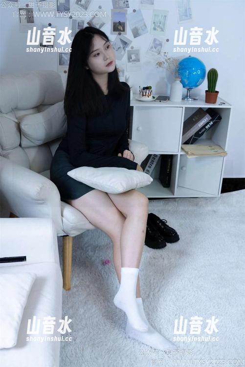 甜予摄影 - 看璇璇旗袍写真，图库里每一幕都是高难度的撩